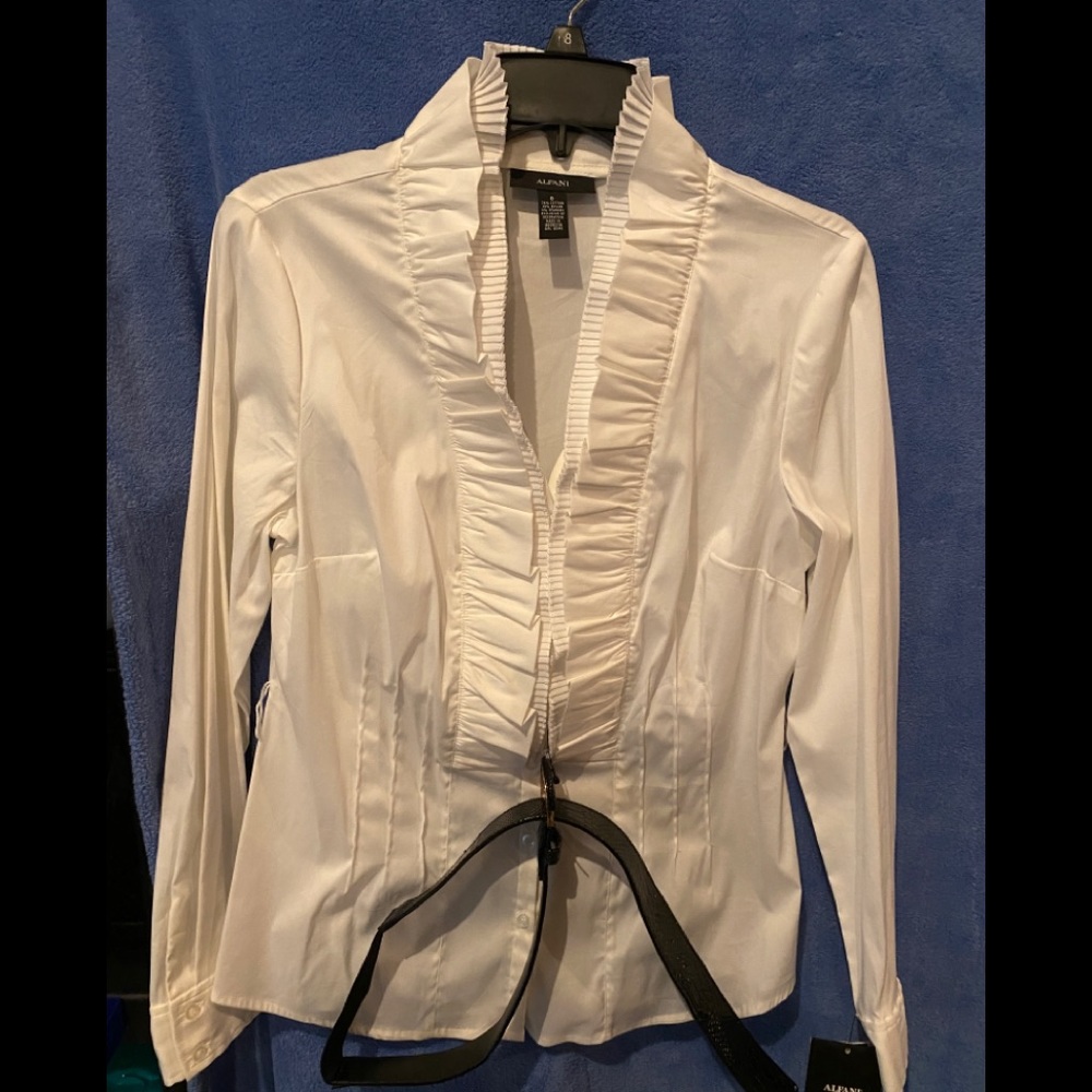 Alfani ruffled collared shirt size 8 with belt